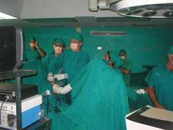 Swiss Orthopedic Expert Assists Cuban Doctors